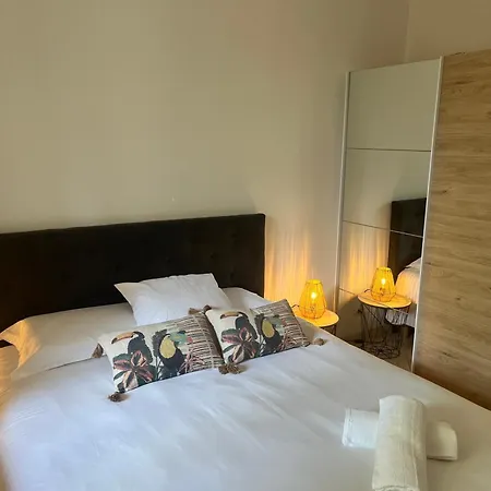 Апартаменти Aux 138 Bis