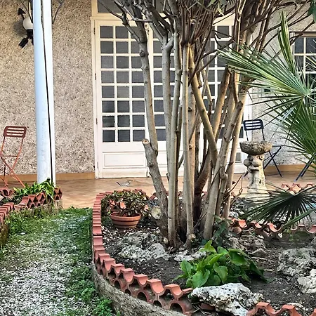 Aux 138 Bis * Carcassonne